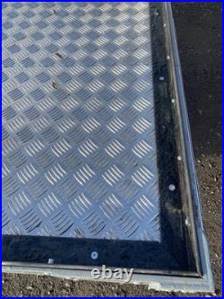 Flatbed Goods Trailer With Crane 12v PRICE INCLUDES VAT