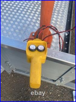 Flatbed Goods Trailer With Crane 12v PRICE INCLUDES VAT