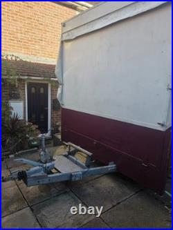 Heavy duty display trailer