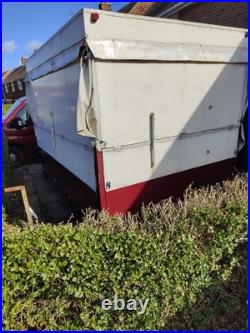 Heavy duty display trailer