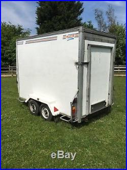 Hi-Five box trailer
