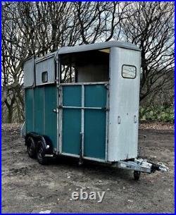 Ifor Williams HB510 horse trailer