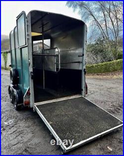 Ifor Williams HB510 horse trailer