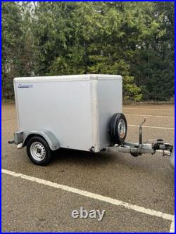 Indespension Box Trailer