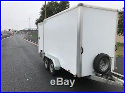 Indespension twin axle box trailer