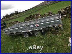 Indespension twin axle trailer with tailgate ramp