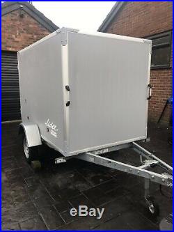 Lider BV84 750kg Braked Box Van Trailer ideal for Airport runs/Market trader