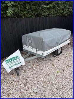 Never been used sunncamp holiday airvolution 300 trailer tent