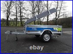 New un used Lider Venise 2019 Camping/Camper Trailer Includes Lid and Bars