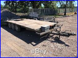 Plant or car trailer tri axle flat bed with clip on ramps