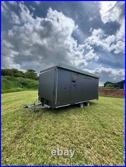 Race exhibition trailer large awning. Aluminium body 1 year old- full electrics