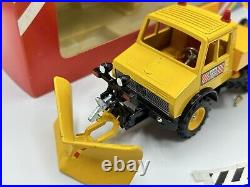 Rare Britains Autoway Unimog Snow Plough & Gritting Trailer Near Mint & Boxed