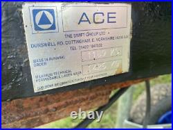 Robust Solid 7x4ft Towing Tow Trailer Unique Off Road/Military & Loading Boards