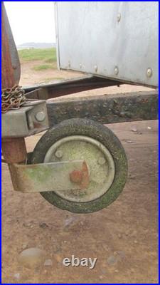 Single axle box trailer. Covered. Used. Unbraked