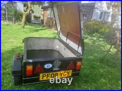 Small Light Camping Trailer Fibre Glass Body