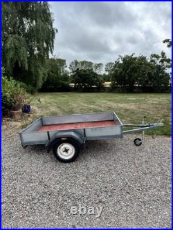 Steel sided Utility Trailer 1.41m x 2.15m New wheel 13 pin socket Good condition Steel sided Utility Trailer 1.41m x 2.15m New wheel 13 pin socket Good condition
