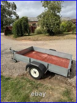 Steel sided Utility Trailer 1.41m x 2.15m New wheel 13 pin socket Good condition Steel sided Utility Trailer 1.41m x 2.15m New wheel 13 pin socket Good condition