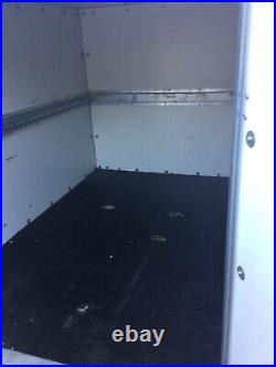 TICKNERS BOX TRAILER 6x4x4 Rear Doors. Had little use. Excellent condition
