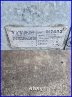 Titan Trailer 110x90