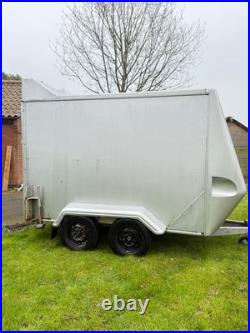 Tow A Van Trailer Twin Axel