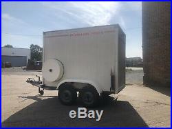 Tow a van 140d S box trailer Twin Wheel