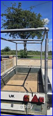 Towing box trailer twin axle 2.2m Long 1.2m Wide 2.1m High, Very Good Condition Towing box trailer twin axle 2.2m Long 1.2m Wide 2.1m High, Very Good Condition
