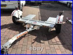 Towing dolly Towing dolly