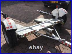 Towing dolly Towing dolly