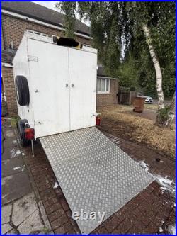Trailer