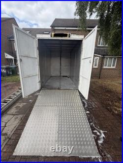 Trailer