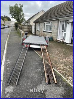 Trailer Trailer