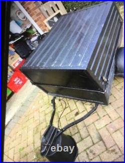 Trailer 4x3 With lid and padlock, plus extras to start your boot sale