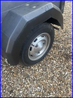 Trailer 5ft x 3ft (Approximately) With Cover, Rackets and Lock