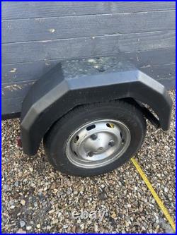 Trailer 5ft x 3ft (Approximately) With Cover, Rackets and Lock