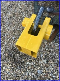 Trailer 5ft x 3ft (Approximately) With Cover, Rackets and Lock