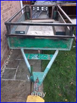 Trailer 6' 6 X 4' metal frame Used