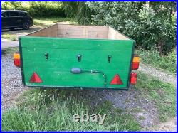 Trailer 7 Foot Long 4 Foot Wide And Sides Are 22 Inches Tall