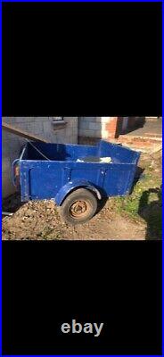 Trailer Metal and wood Blue 5ft very sturdy Spare Wheels come with it