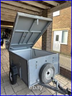 Trailer Small / Medium Trailer for Camping Work with Secure Lid Security Lock