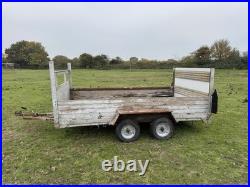 Trailer With Ramp