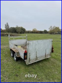 Trailer With Ramp