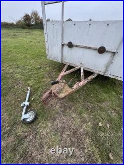 Trailer With Ramp
