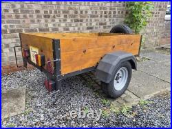 Trailer With Waterproof Cover