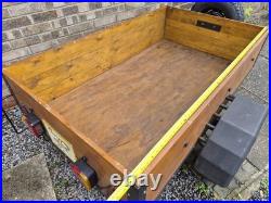 Trailer With Waterproof Cover