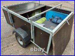 Trailer with lid & heavy duty tarp In Great Condition