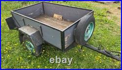 Trailer with opening tailgate
