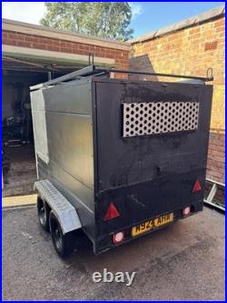 Twin Axle Trailer With Shelves