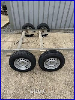 Twin axle, braked, chassis 2000kg tiny home Shepards Hut car trailer