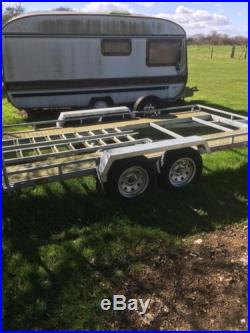 Twin axle car transporter trailer