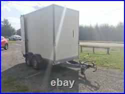 Used box van trailer